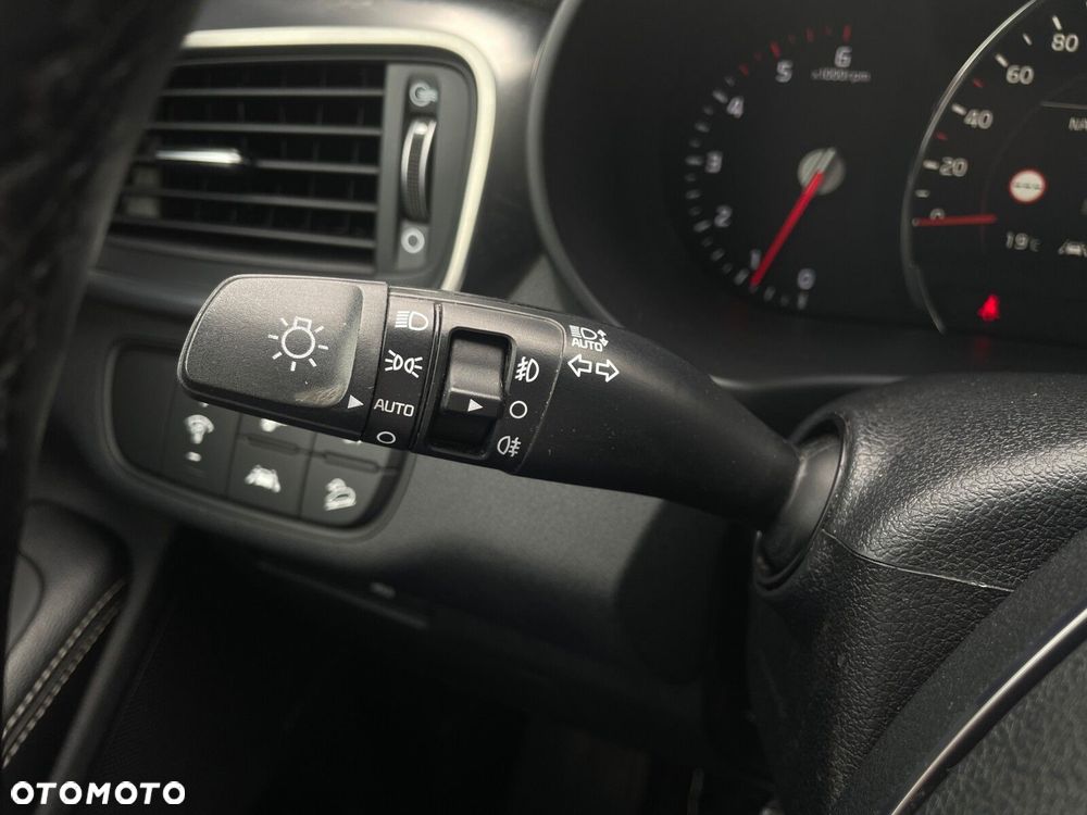 Kia Sorento 2.0 CRDI GT Line - 27