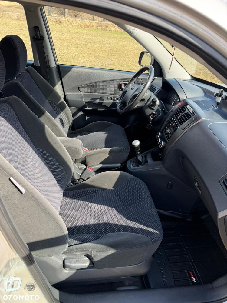 Hyundai Tucson 2.0 CRDi VGT 2WD GLS - 13