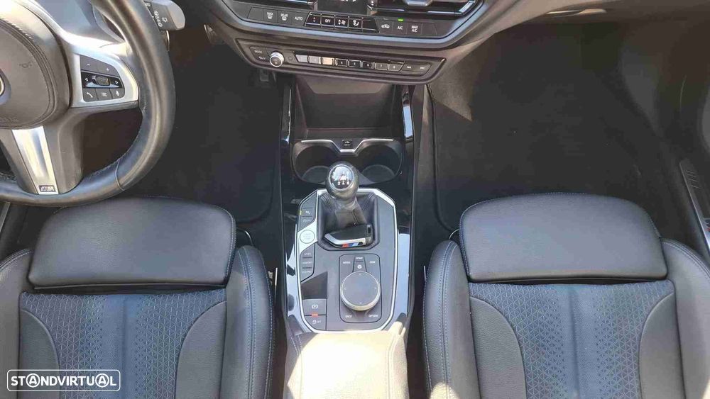 BMW 116 d Pack M - 18