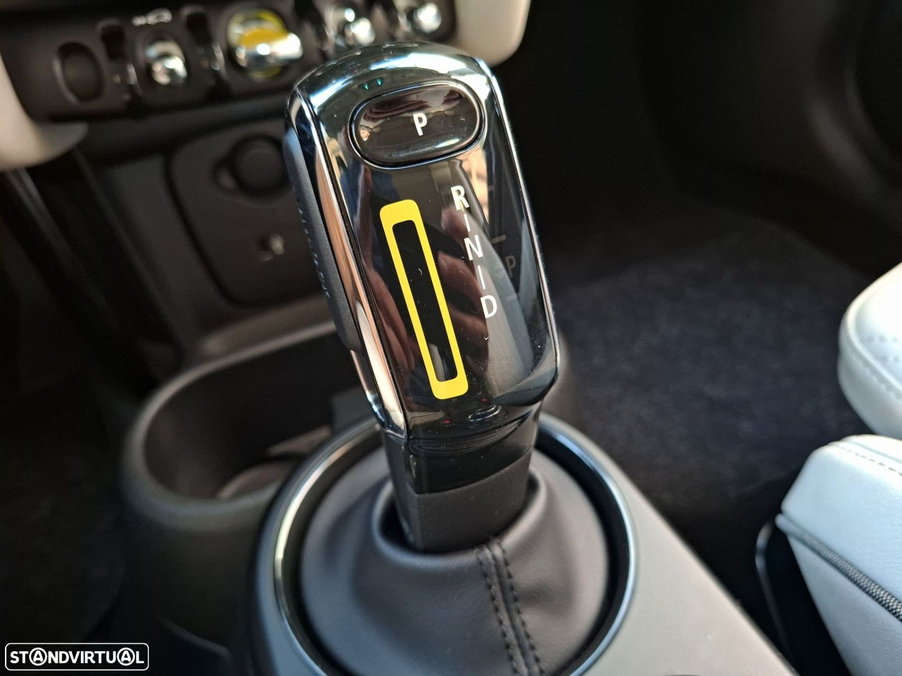 MINI 3 Portas Cooper SE - 16