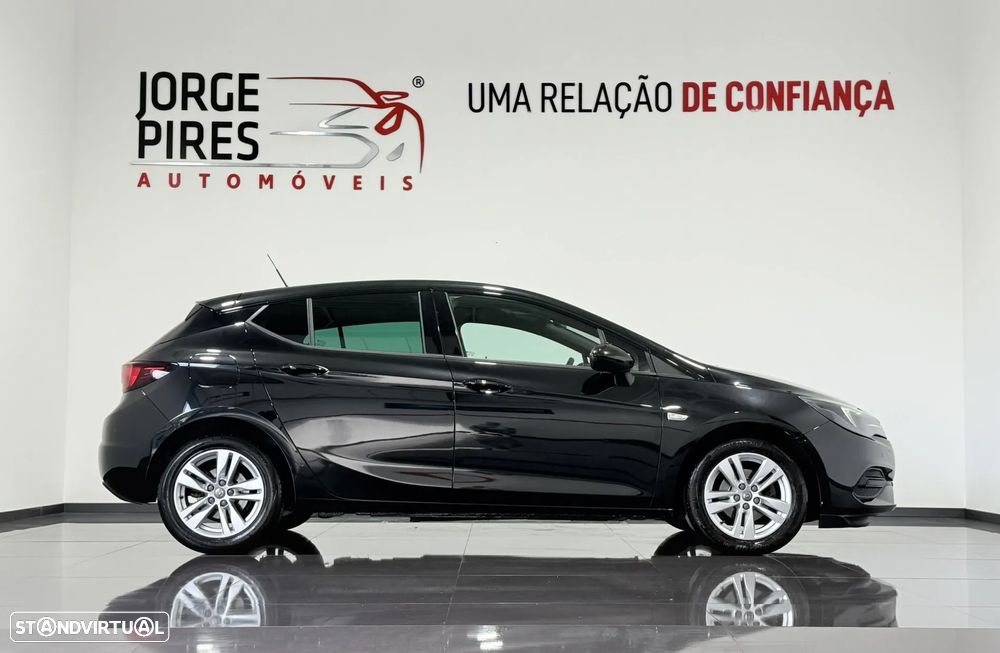 Opel Astra 1.2 T GS Line S/S - 12