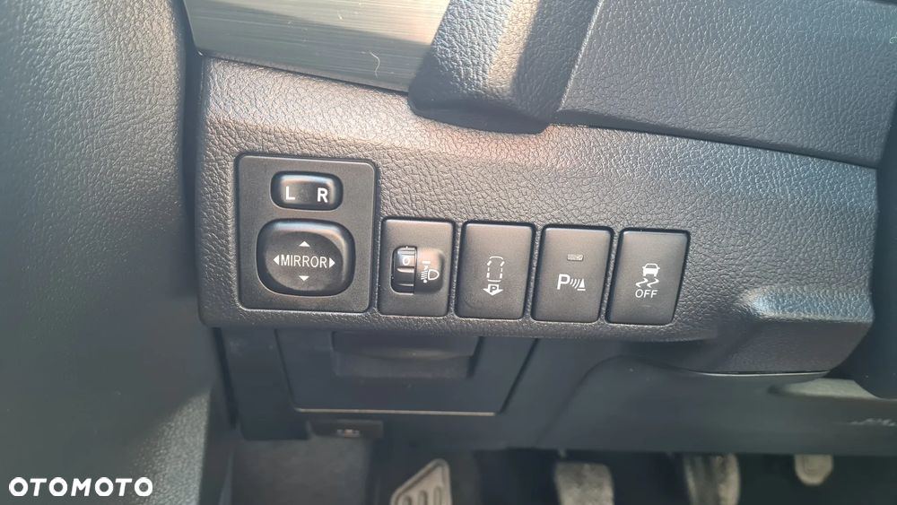 Toyota Auris 1.6 Premium Start - 7