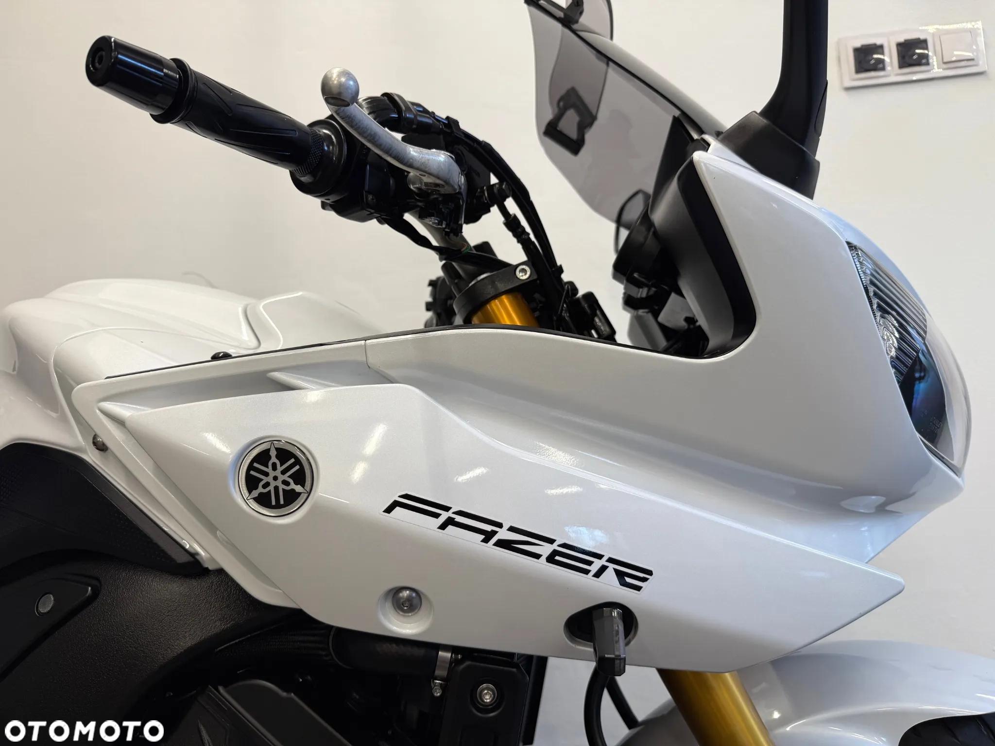 Yamaha FZ8 - 29