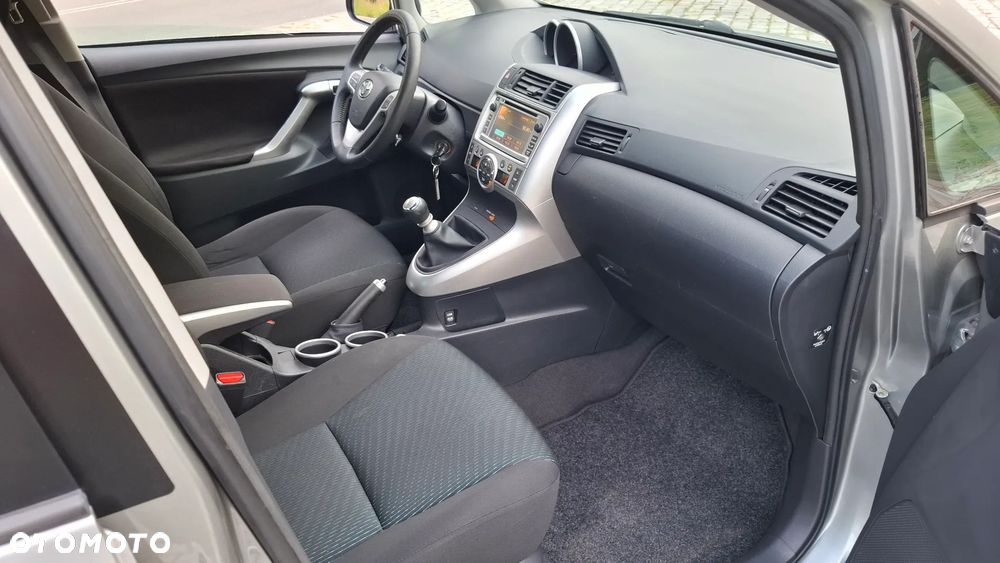 Toyota Verso 1.6 5-Sitzer Life - 19