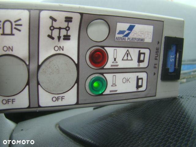 Iveco DAILY 50 C 16 3.0TDI ZWYSZKA 14M PODNOŚNIK KOSZOWY - 25
