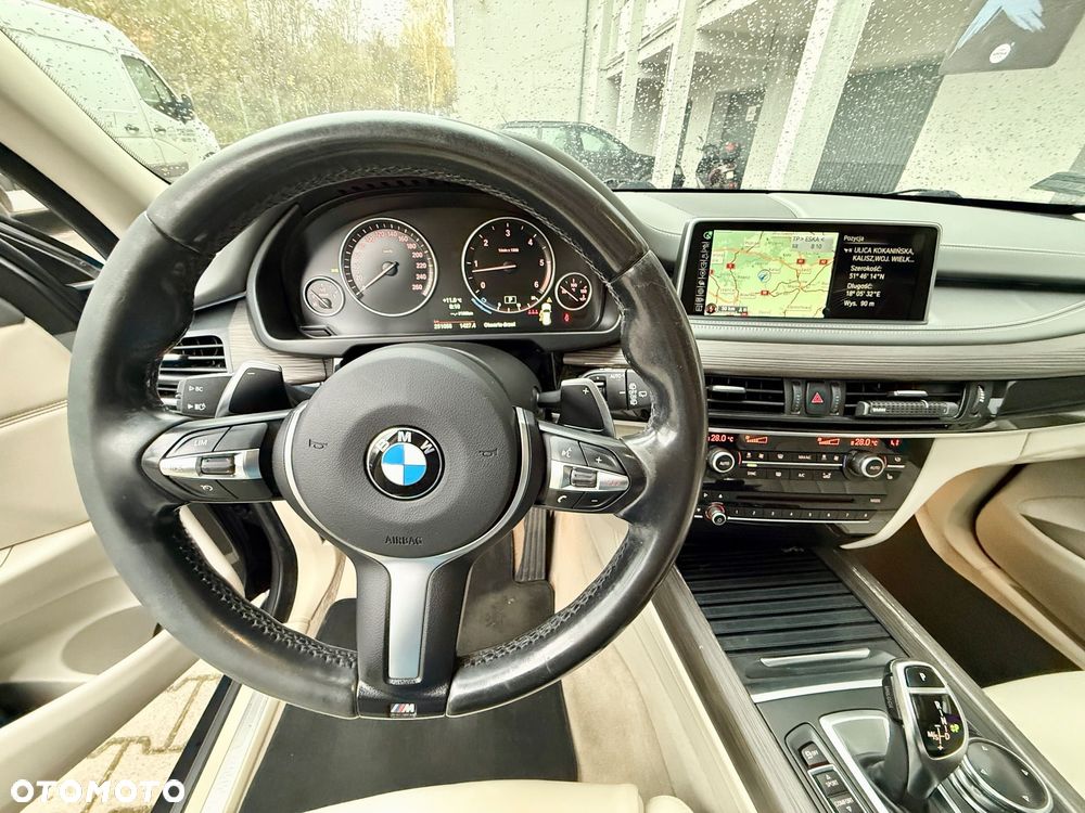 BMW X5 3.0sd xDrive - 18