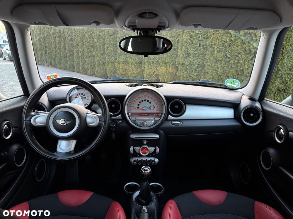 MINI ONE - 12