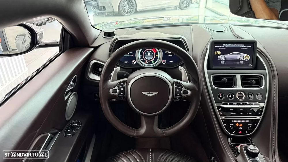 Aston Martin DB11 Coupé V8 Auto - 22
