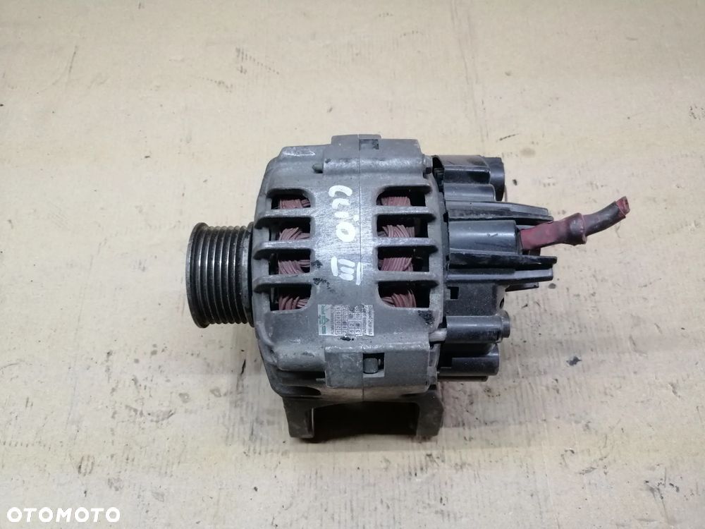 Renault Clio III 1.2 alternator - 1