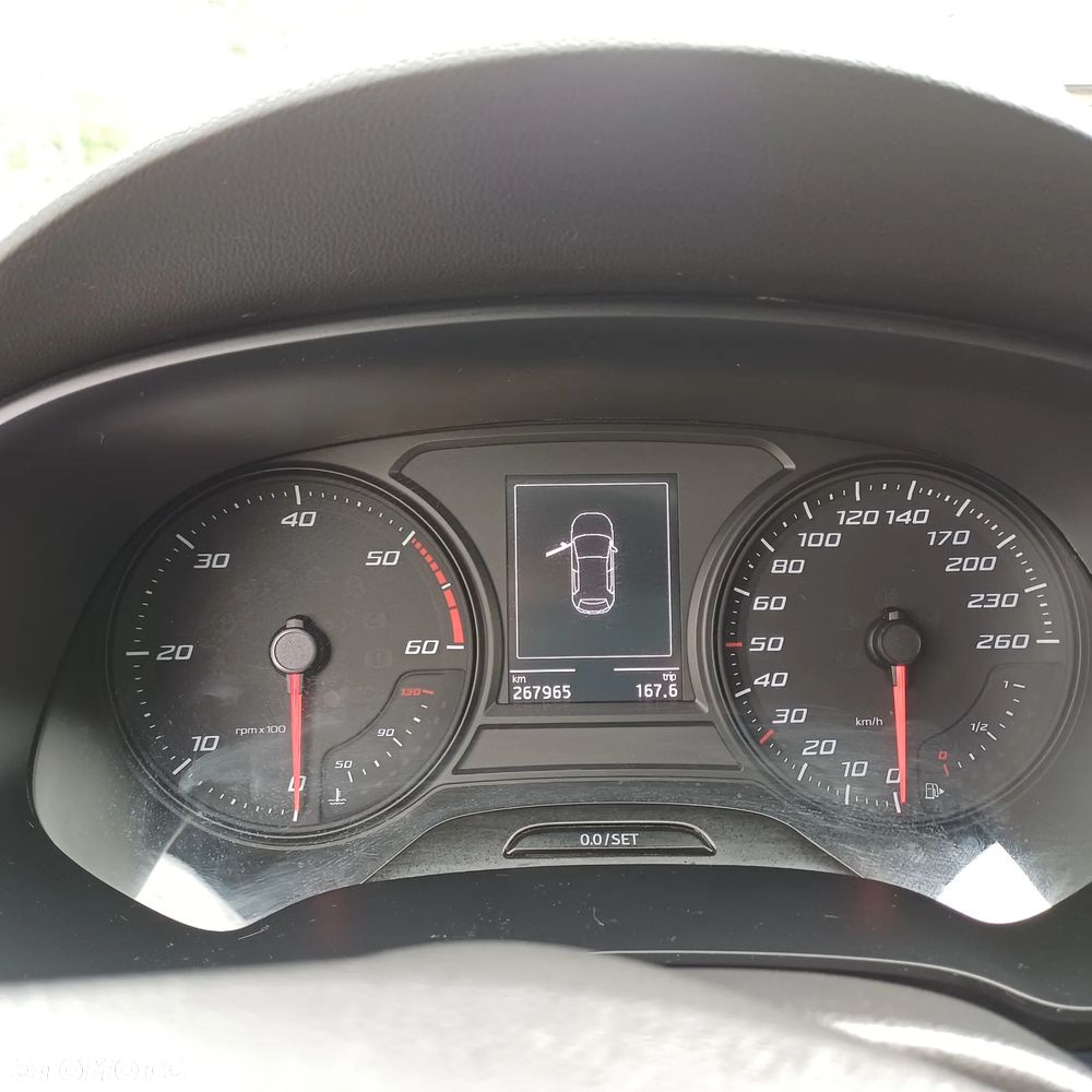 Seat Leon 1.6 TDI Reference - 8