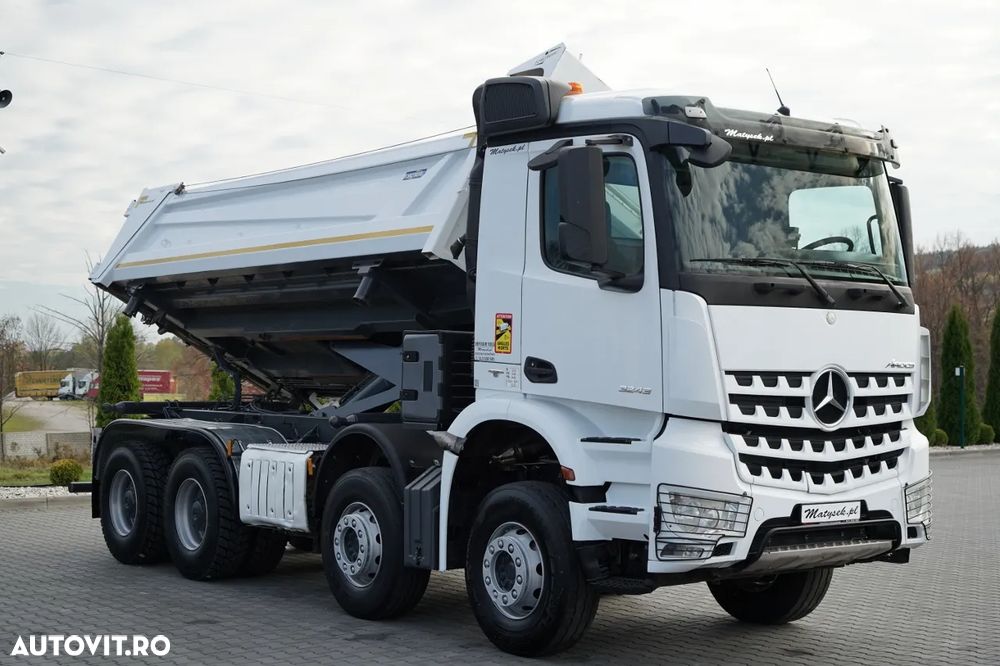 Mercedes-Benz AROCS 3243 / 8x4 / BASCUNĂ BIDIRECȚIONALĂ / BASCUNĂ HIDRODOXY / BORDMATIC / BASCUNĂ HIDRODOXY / ANVELOPE 100% / 2016 / - 9