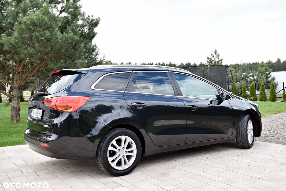 Kia Ceed 1.6 GDI Platinum Edition - 17