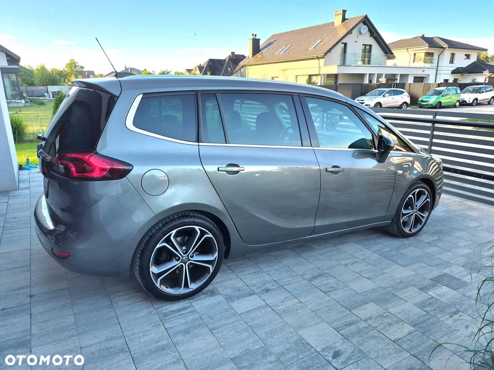 Opel Zafira 1.6 CDTI Cosmo - 11