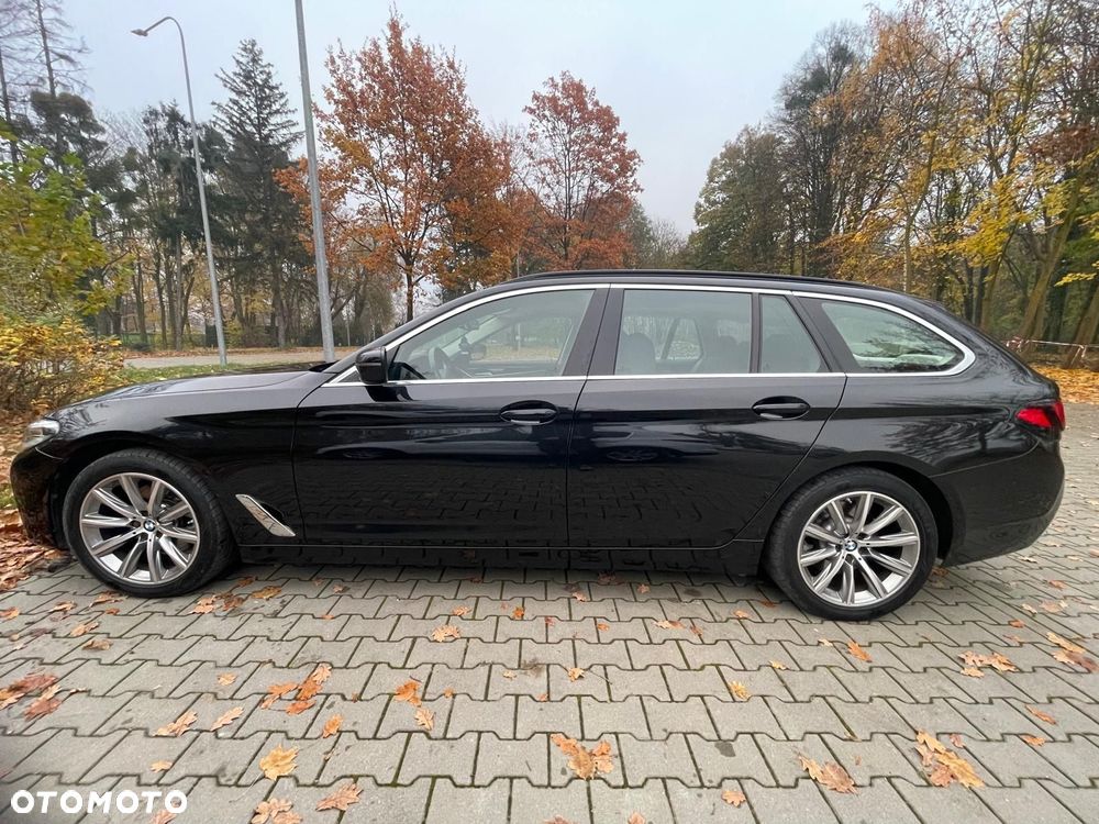 BMW Seria 5 520d Sport - 26