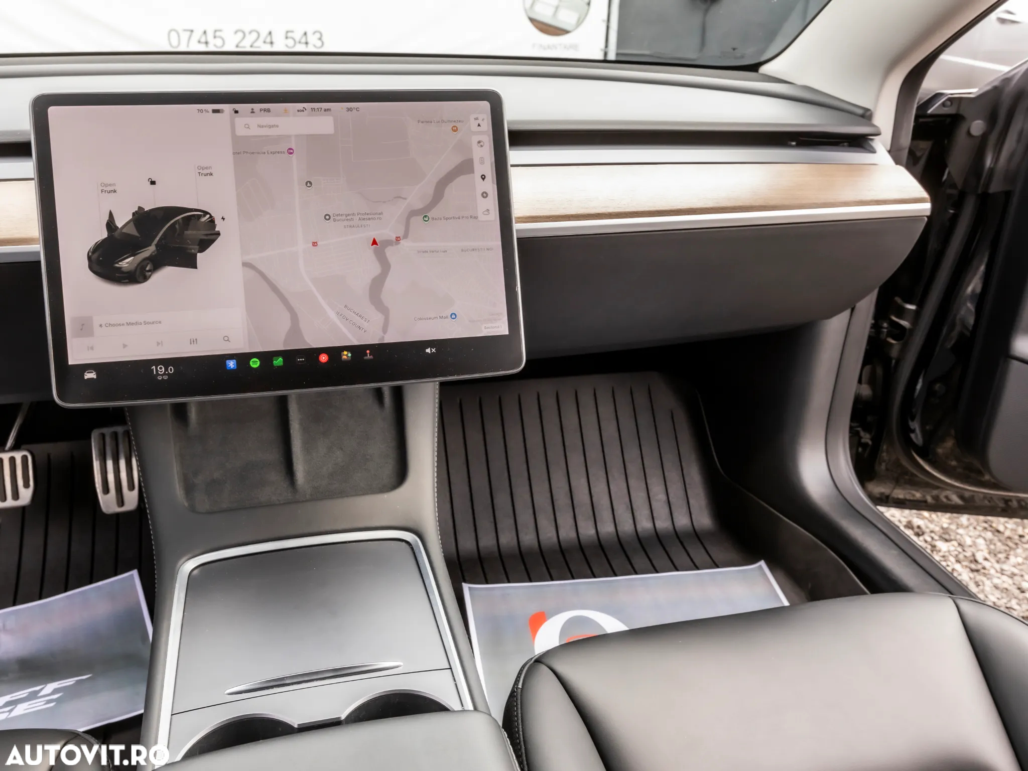 Tesla Model 3 Long Range - 19