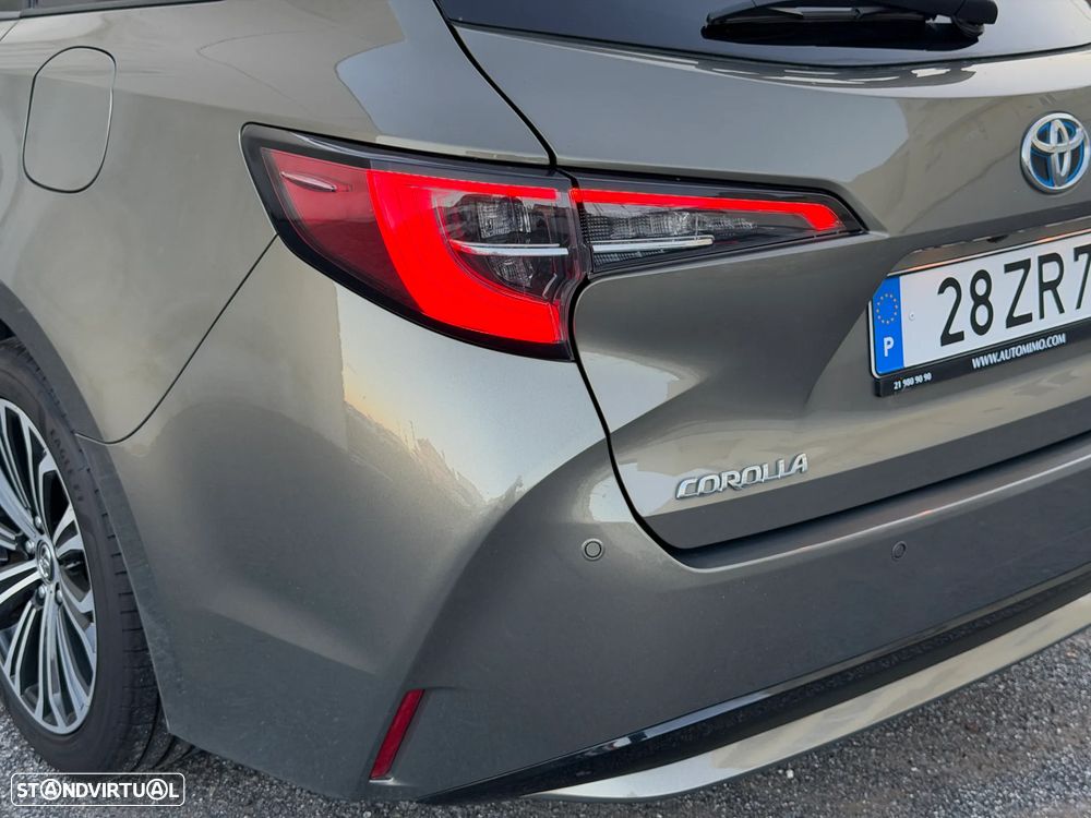 Toyota Corolla Touring Sports 1.8 Hybrid Comfort+P.Sport - 5