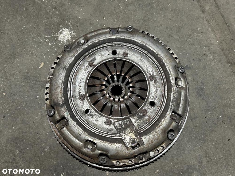 koło dwumasowe sprzęgło Peugeot 308 1.6 E-HDI 1.6 Blue HDI - 2