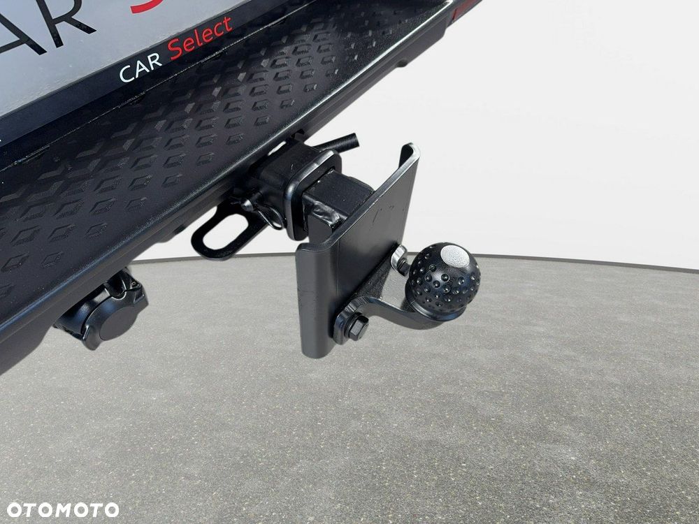 Volkswagen Amarok - 12