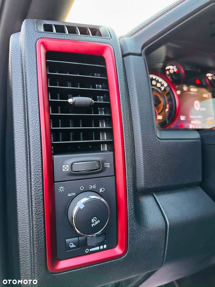 RAM 1500 Crew Cab Rebel - 29