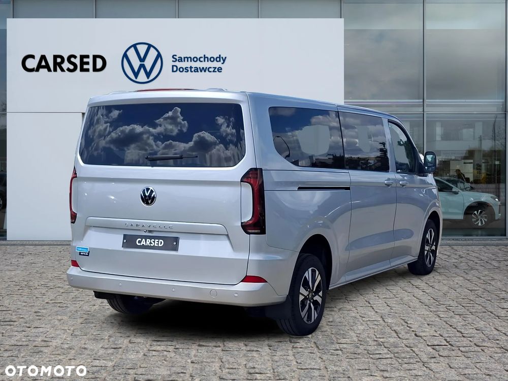 Volkswagen Caravelle - 7