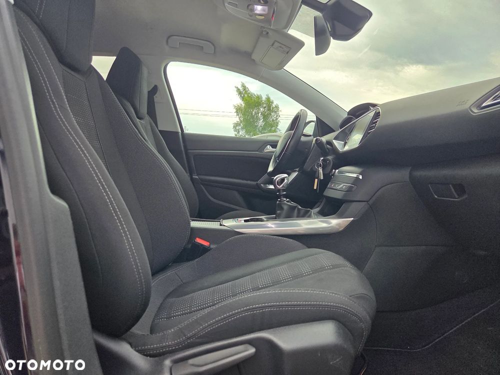 Peugeot 308 BlueHDi 120 Stop & Start GT-Line Edition - 24