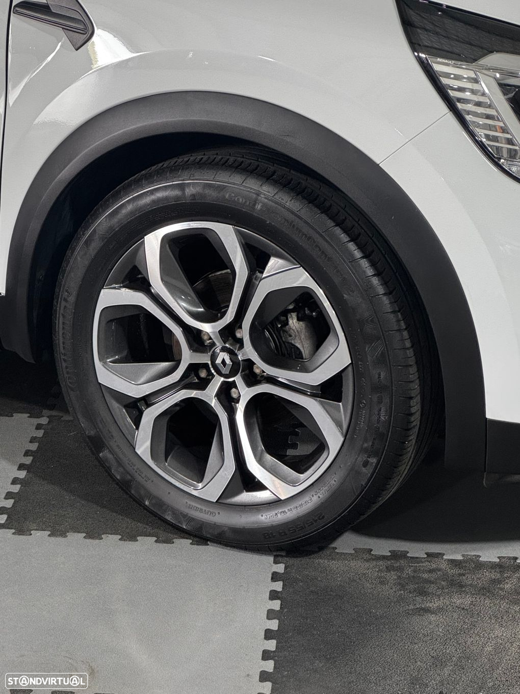 Renault Captur 1.0 TCe Exclusive Bi-Fuel - 4