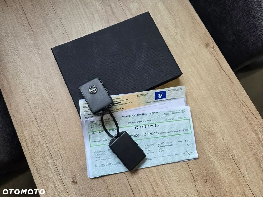 Volvo XC 40 T3 Geartronic Momentum - 29