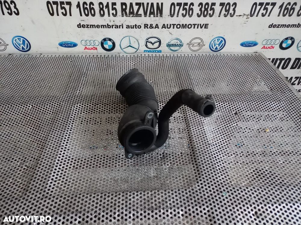 Tubulatura Furtun Admisie Aer Audi A6 4F C6 A4 B7 2.7 Tdi Motor BPP BSG Cod 4FD - Dezmembrari Arad - 3