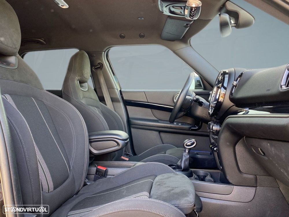 MINI Countryman Cooper SE ALL4 JCW Auto - 18