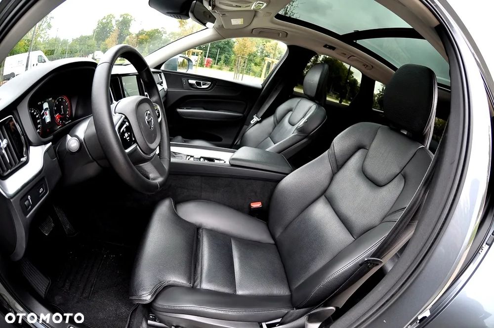 Volvo XC 60 T5 AWD Inscription - 22