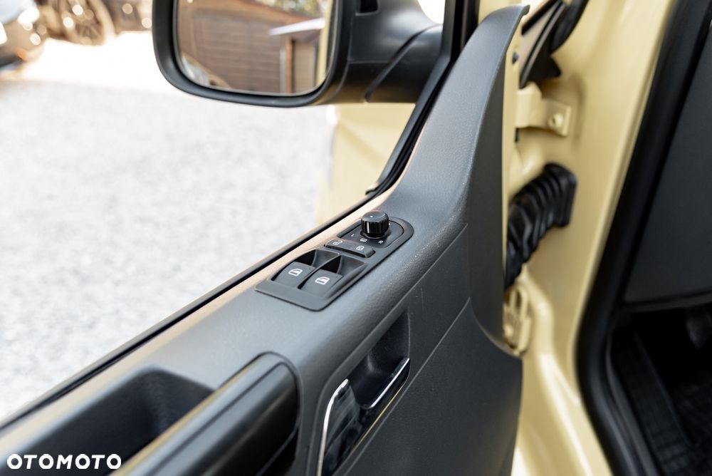 Volkswagen California - 16