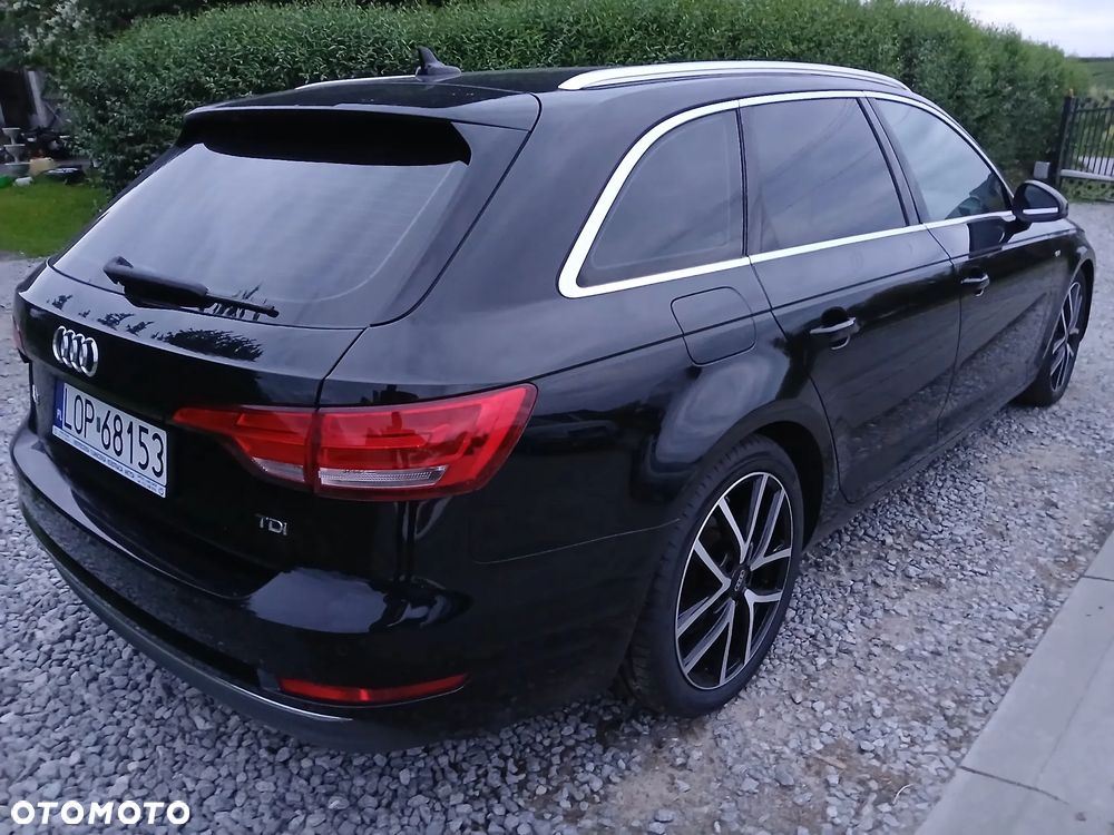 Audi A4 Avant 2.0 TDI design - 32
