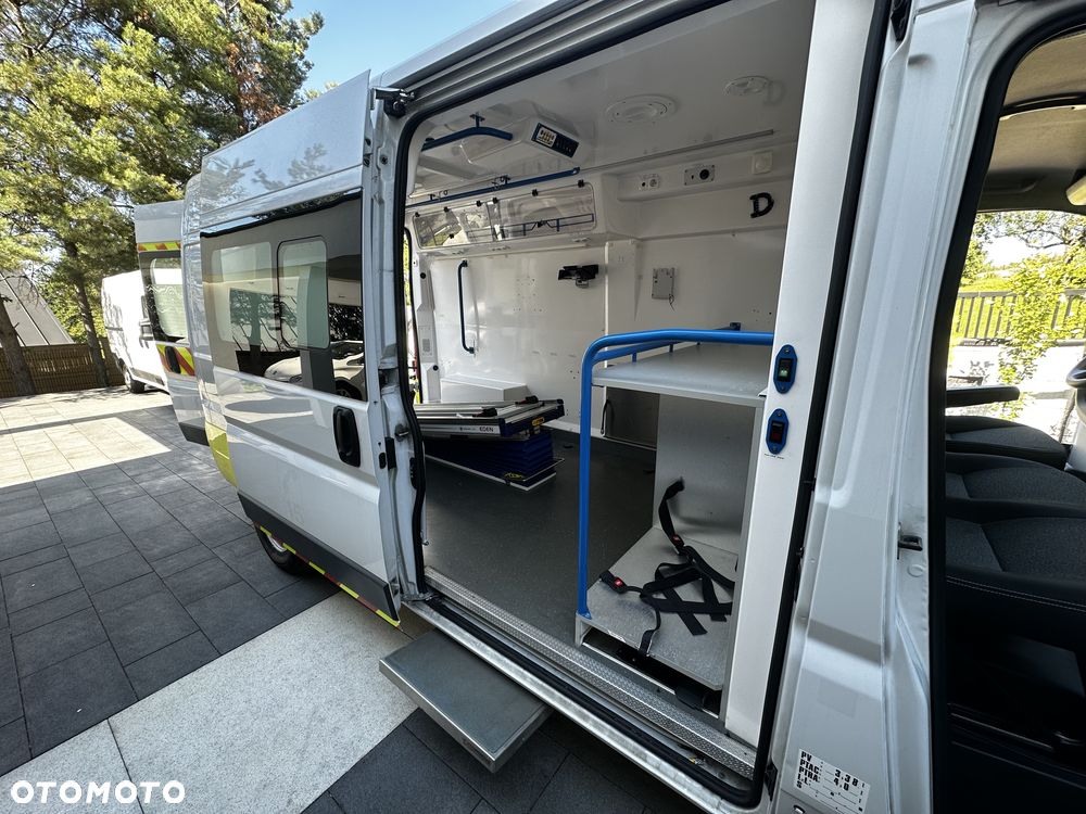 Fiat DUCATO L3H2 2.3 150KM 2015  bez Adblue AMBULANCE 5 miejsc - 28