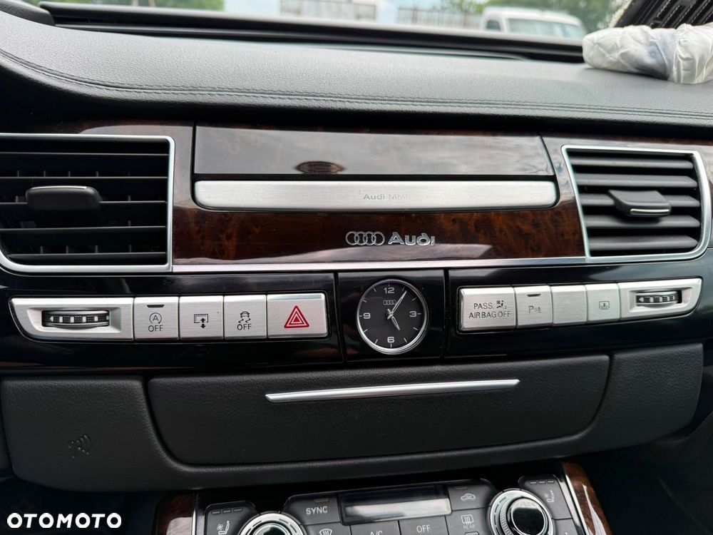 Audi A8 4.0 TFSI cylinder on demand quattro tiptronic Lang - 23