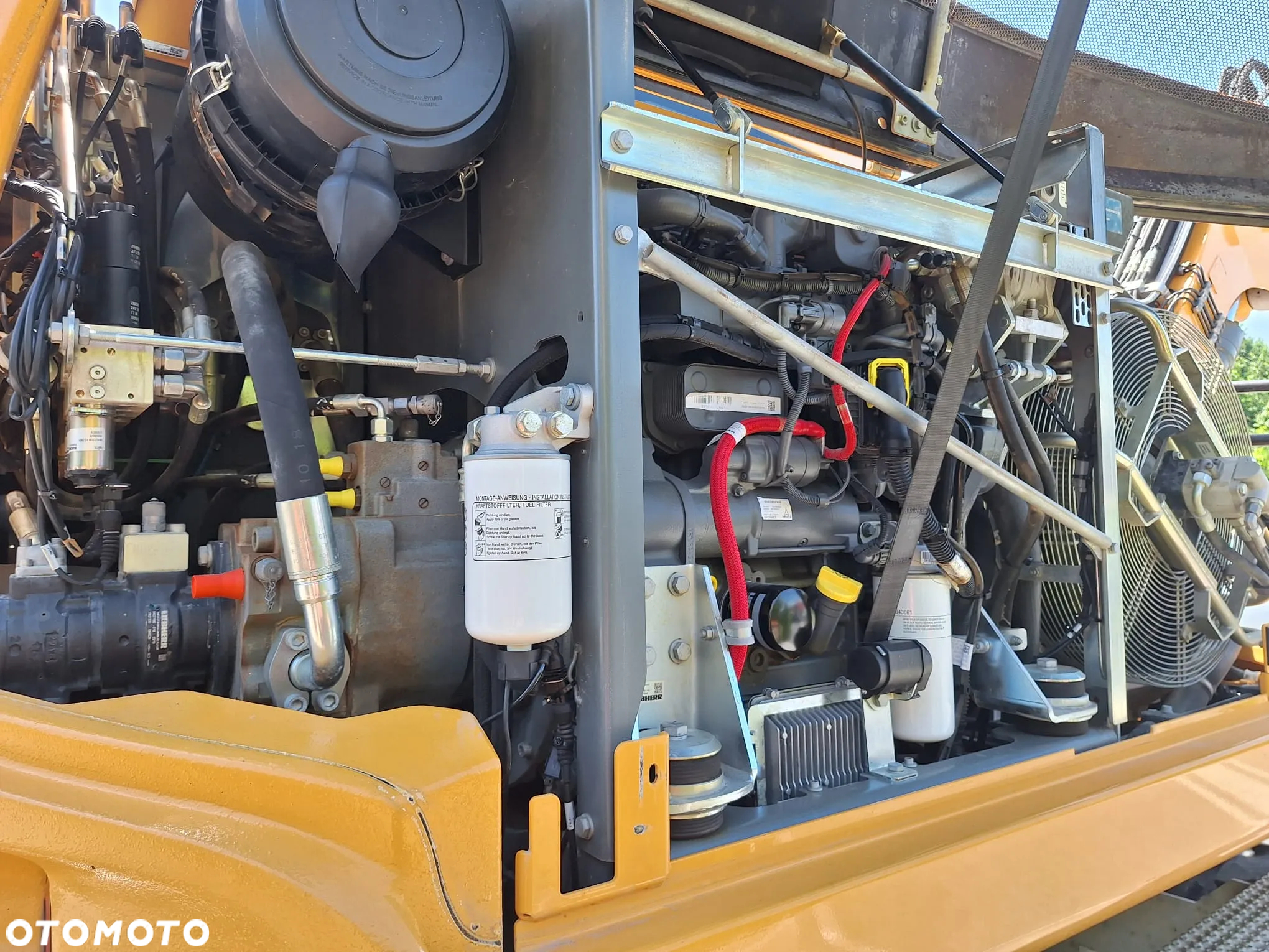 Liebherr A910 - 23