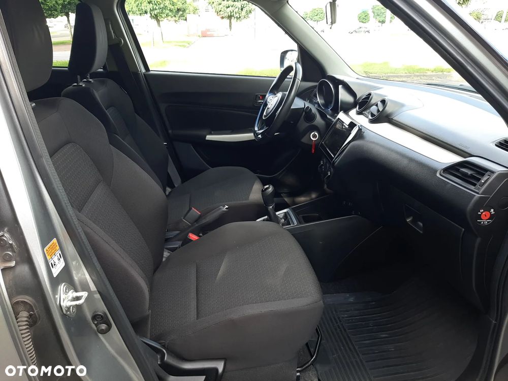 Suzuki Swift 1.2 Premium - 18