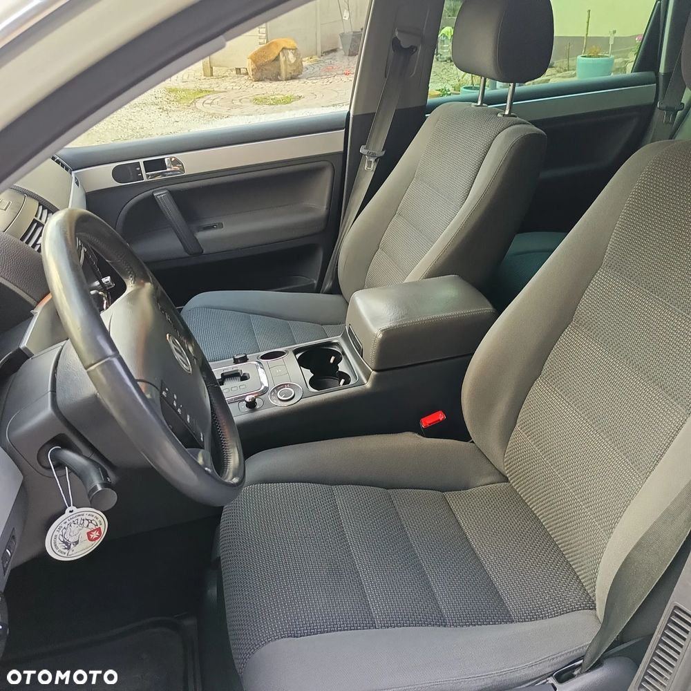 Volkswagen Touareg 3.0 V6 TDI DPF Automatik - 13