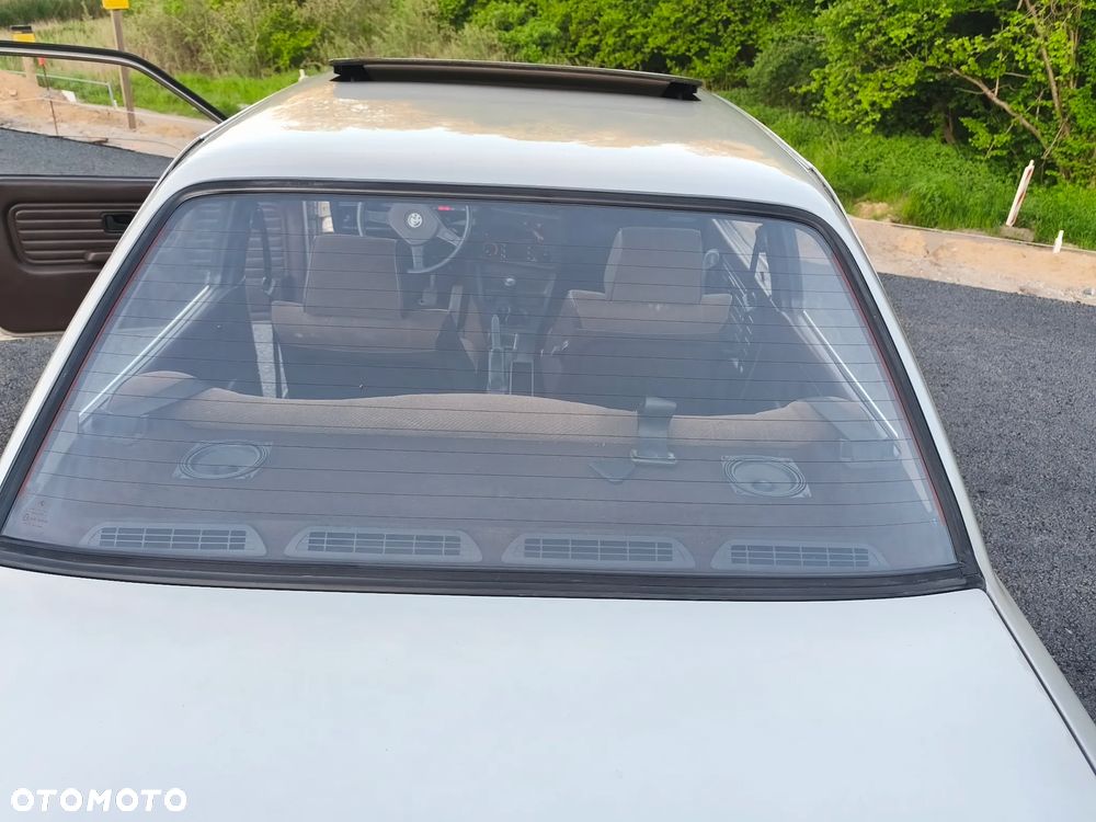BMW Seria 3 - 25