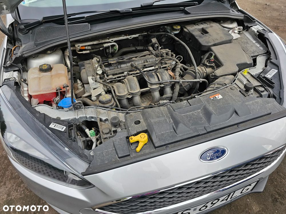 Ford Focus 1.6 SYNC Edition - 11