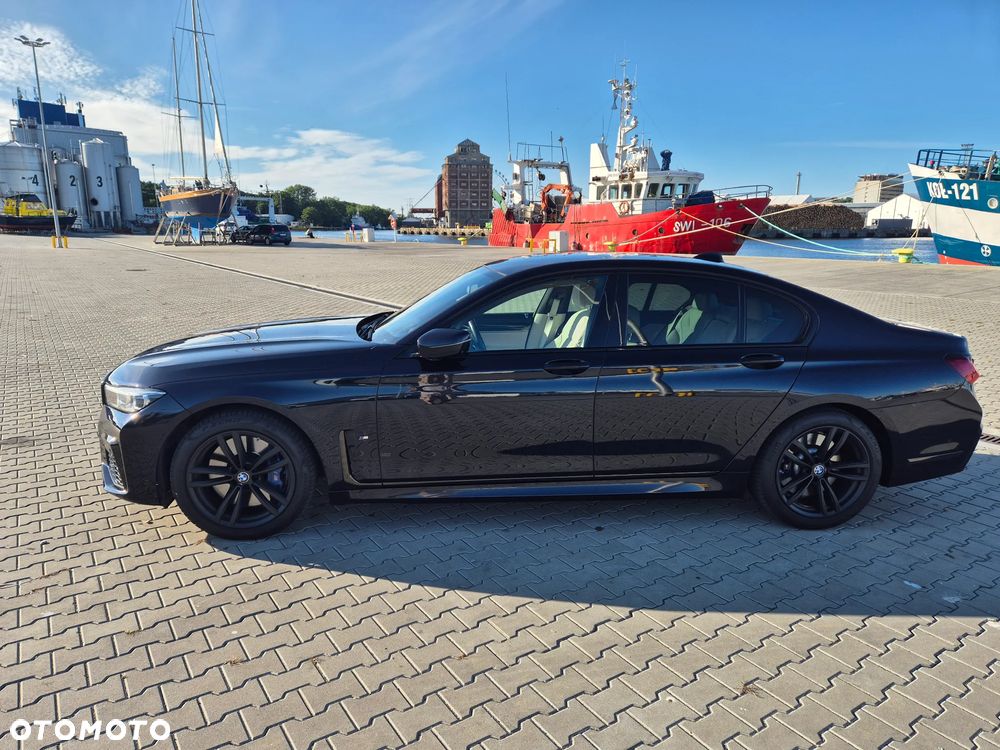 BMW Seria 7 750d xDrive sport - 3