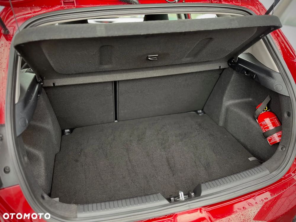 Kia Ceed Cee'd 1.6 GDI L - 23