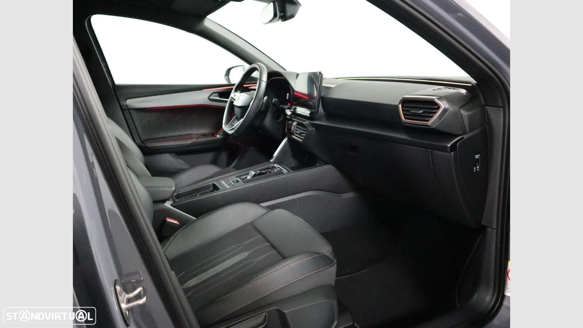 Cupra Leon ST 1.5 eTSI MID DSG - 7