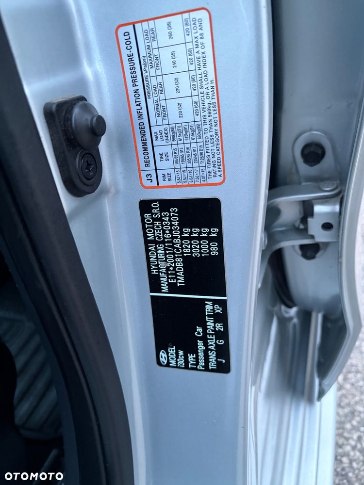 Hyundai i30 i30cw 1.4 Edition 20 - 31