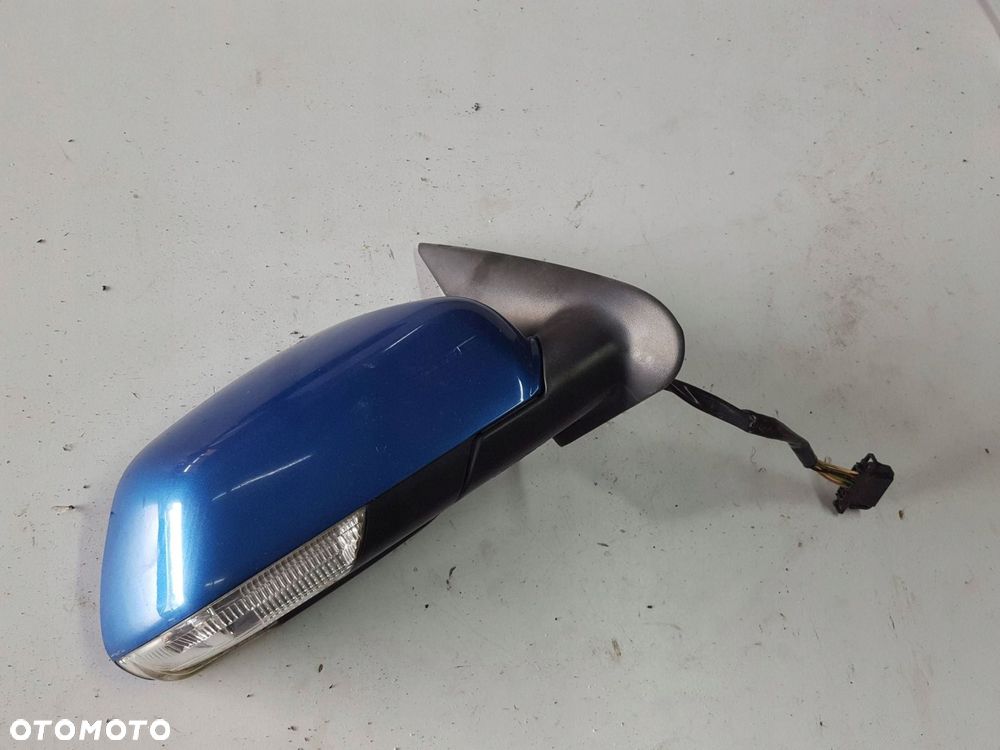 Skoda Octavia Mk2 (1Z) 2007 Prawa strona Elektryczne lusterko boczne drzwi - 1