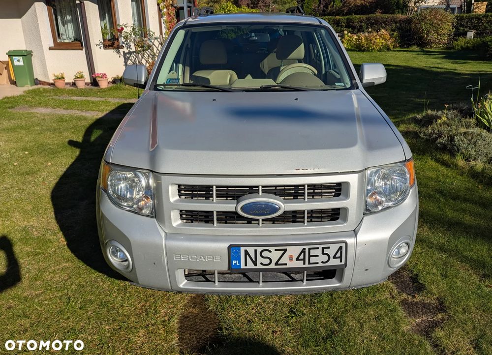 Ford Escape 3.0 XLT 4WD - 4