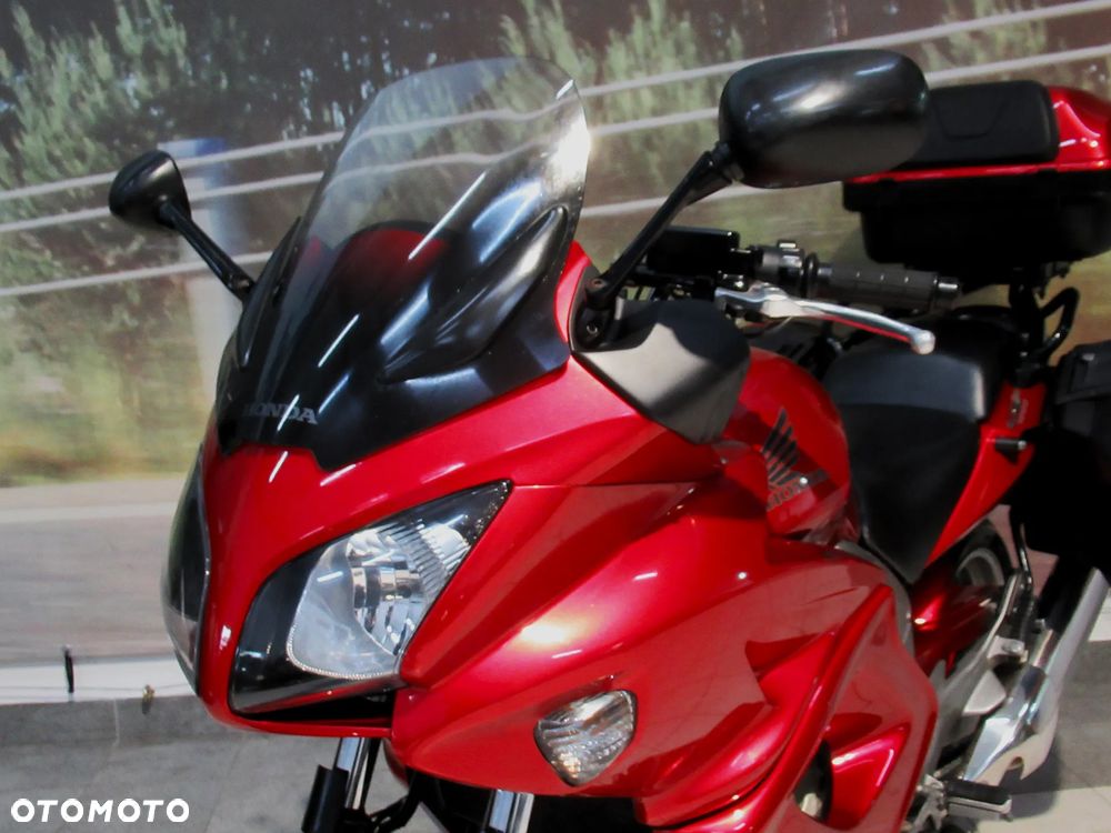 Honda CBF - 15