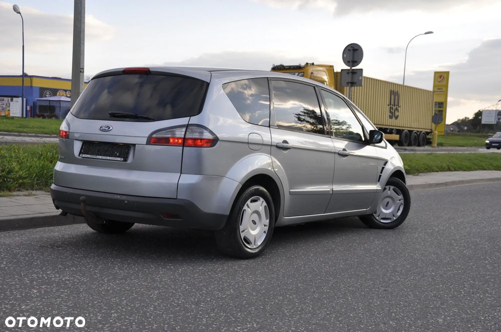 Ford S-Max 2.0 FF Titanium - 15