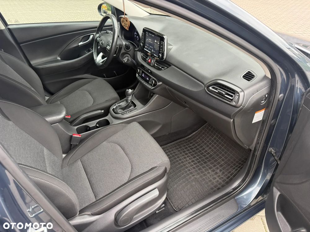 Hyundai i30 1.5 T-GDI 48V Comfort DCT - 34