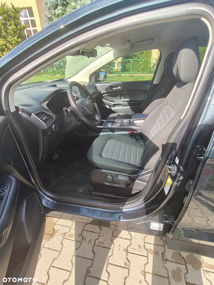 Ford Edge - 10