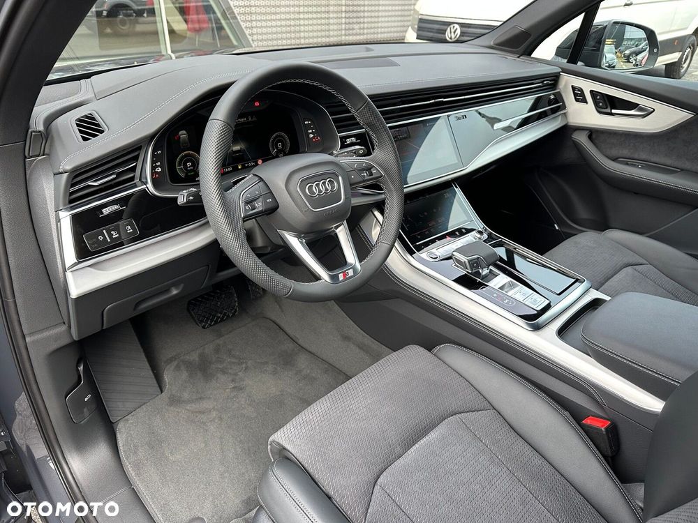 Audi Q7 - 12